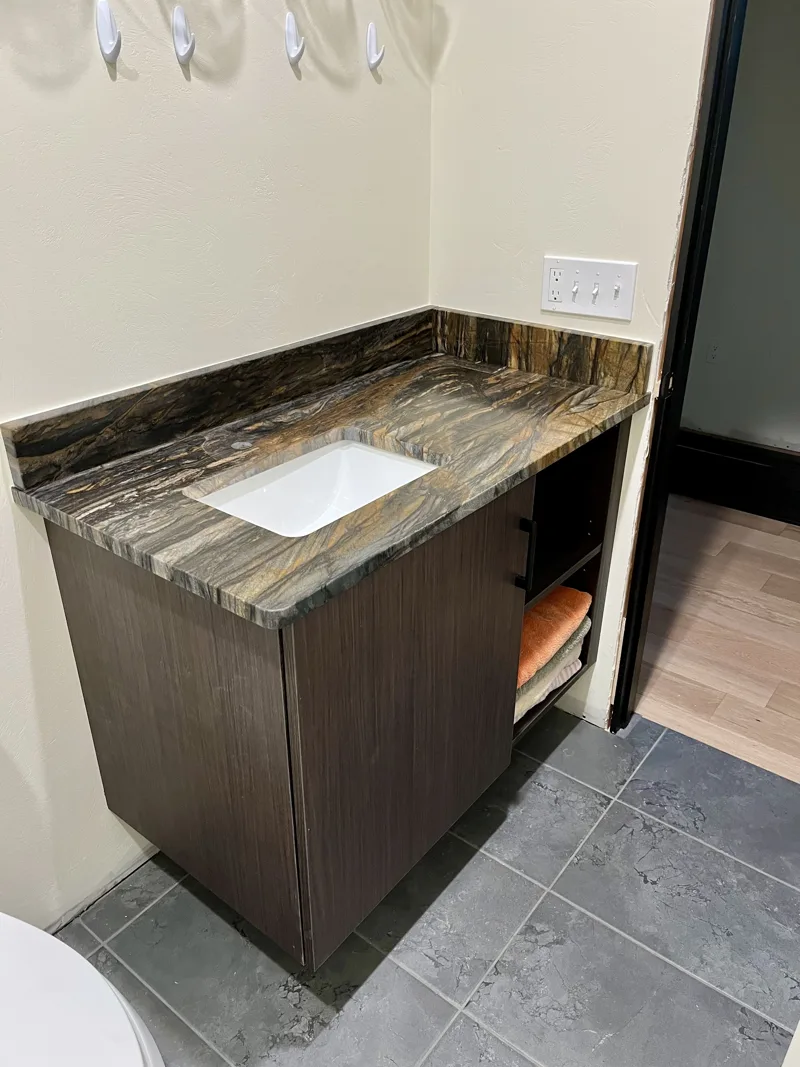 Contemporary kitchen & baths — custom cabinetry by Cozzens Cabinets, photo 6