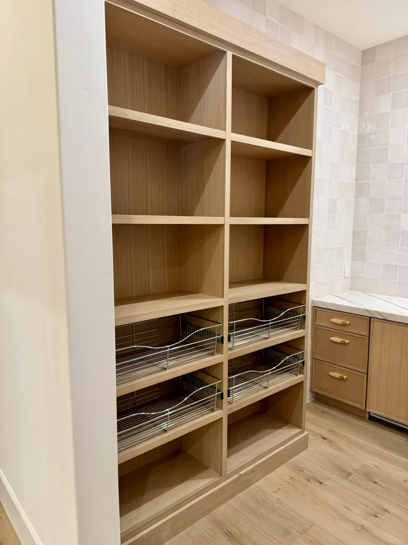 White oak residence — custom cabinetry by Cozzens Cabinets, photo 19