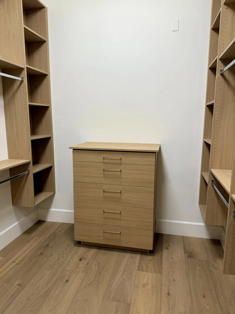 White oak residence — custom cabinetry by Cozzens Cabinets, photo 26